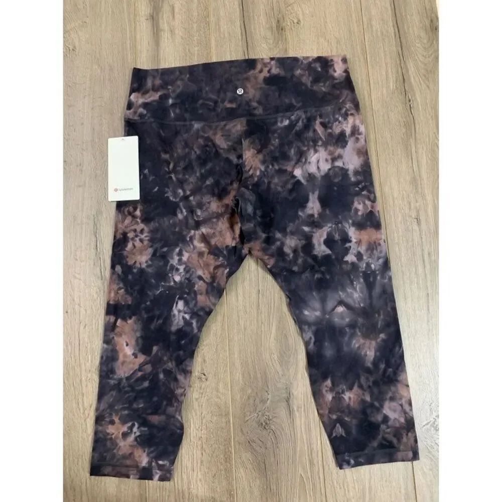 New lululemon ALIGN HR crop 21” sz 18